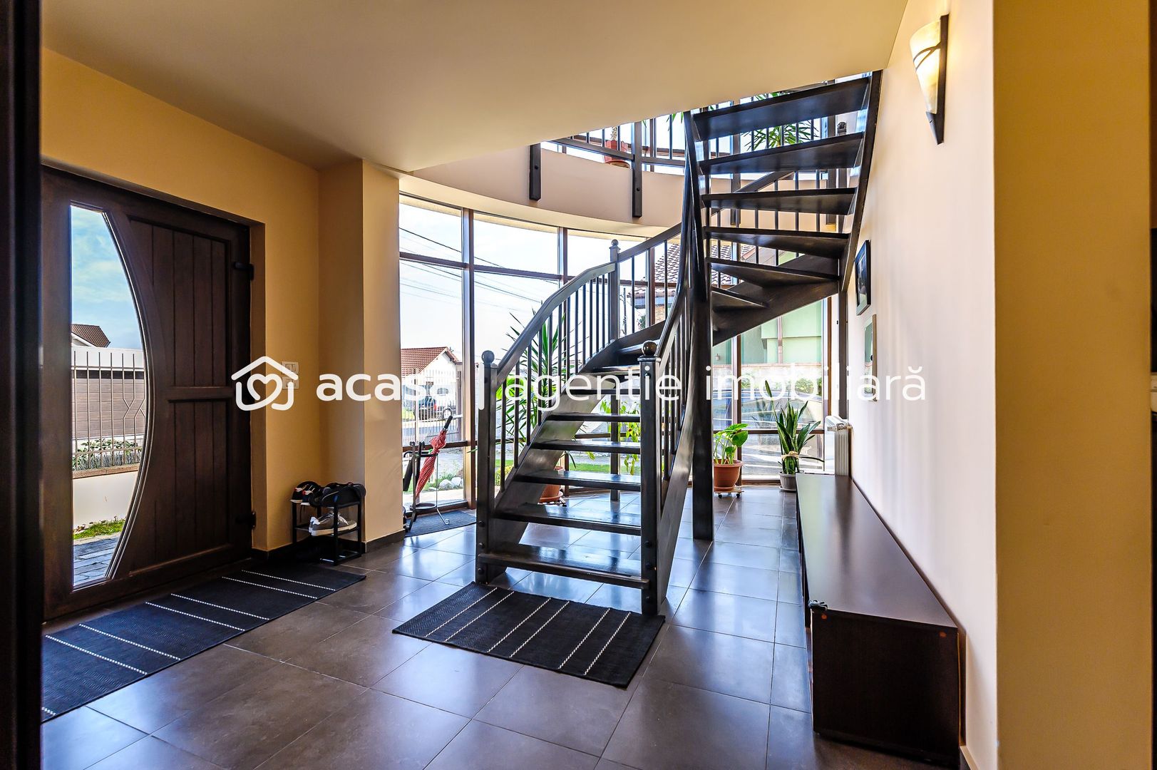 Nou! Vilă deosebită în cartierul Tineretului - Poză 7