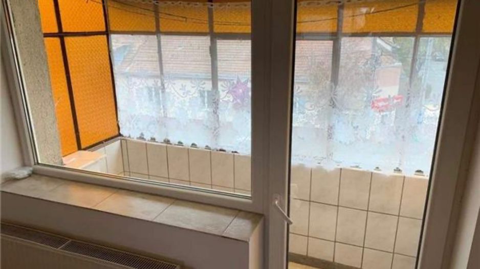 ageuropa.ro vinde ap 3 cam 60mp la etajul 2 în 14 Mai. - Poză 10