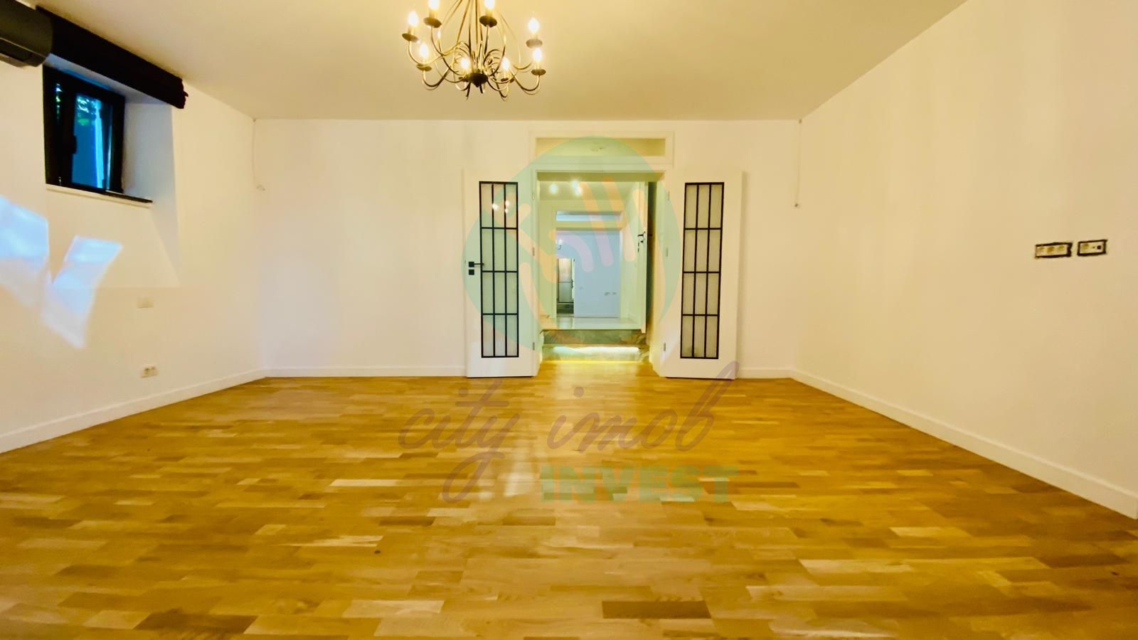 Apartament complet renovat pregatit pentru mutare imediata - Poză 3