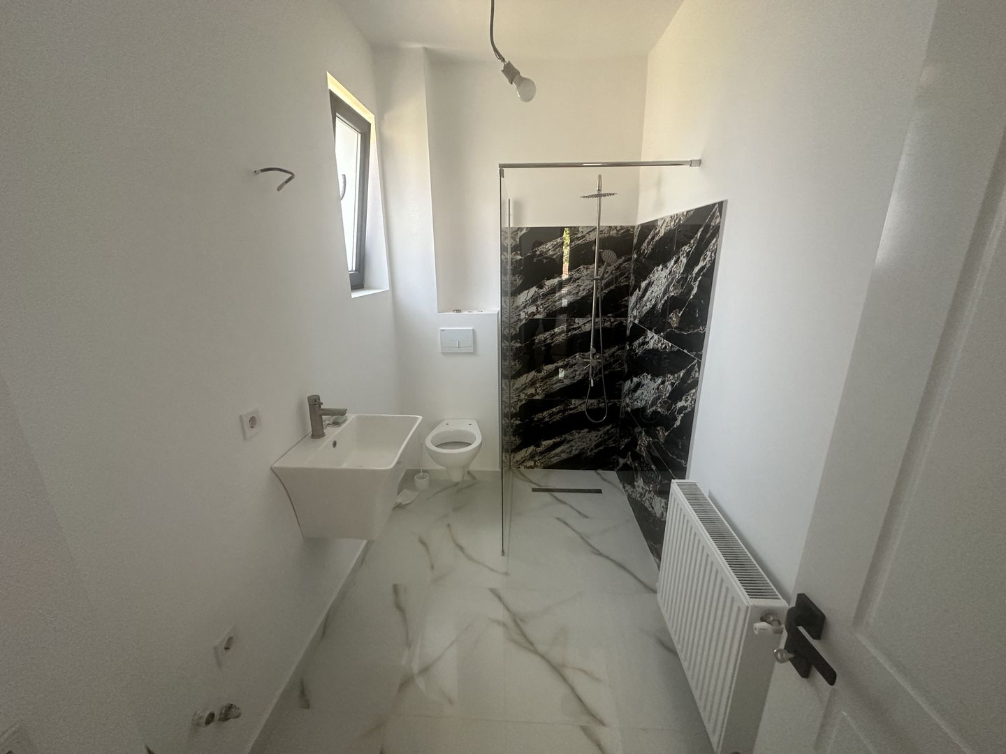 CASA INDIVIDUALA - 3 CAMERE , TOATE UTILITATILE, FINALIZATA, COMIS 0% - Poză 14