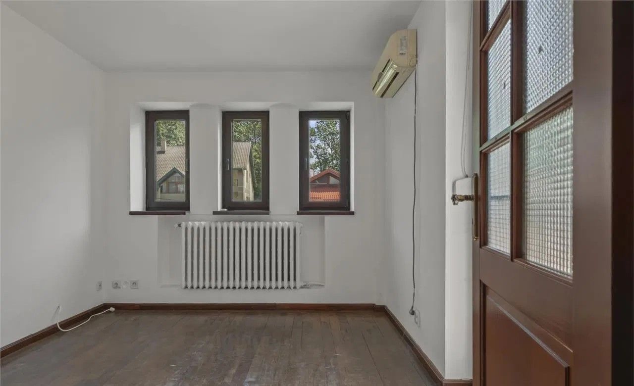 VILA FLOREASCA | IDEALA PENTRU SCOP REZIDENTIAL SAU COMERCIAL - Poză 19