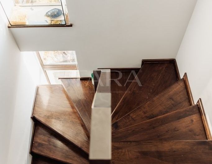 Casă modernă cu panoramă și spații generoase – zona Europa - Poză 6