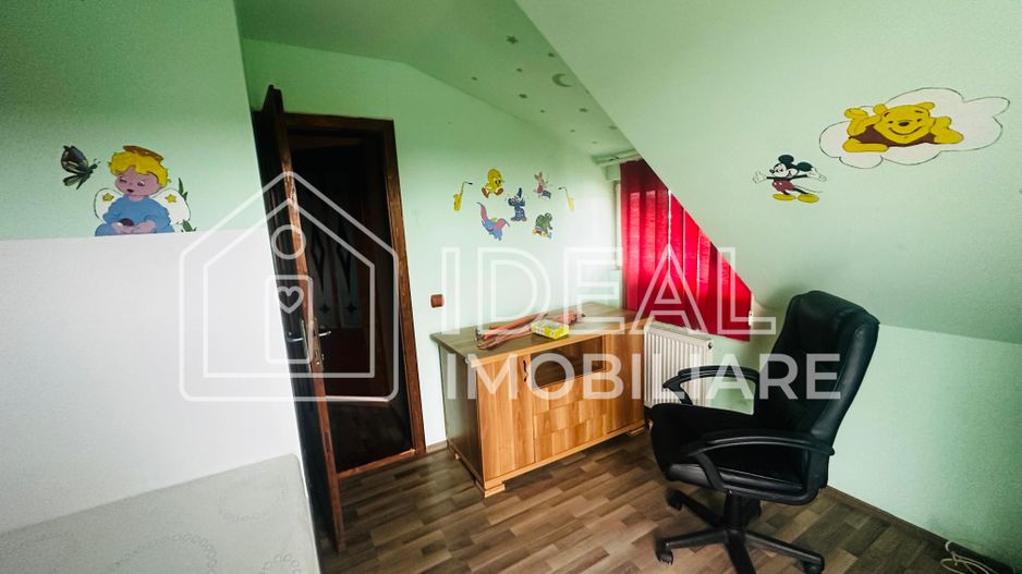Apartament cu 3 camere la mansarda, in zona Terezian - Poză 9