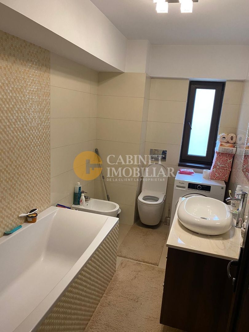 Cug -Providenta Etaj 2 Apartament cu 2 Camere Decomandat 52 mp - Poză 6