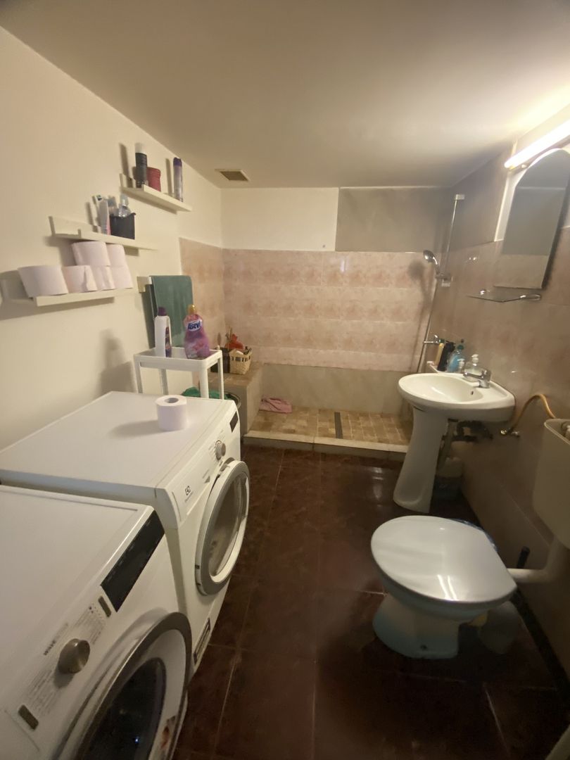 Casa cu 2 corpuri de clădire - Poză 6