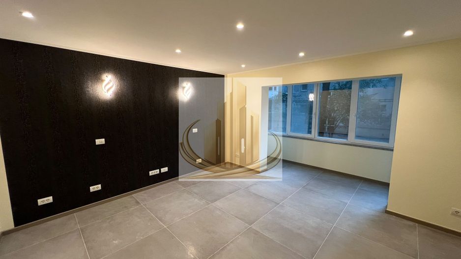 Ap Premium cu 3 Camere | 70 mp | 2 Băi | Renovat Integral | Complex - Poză 1