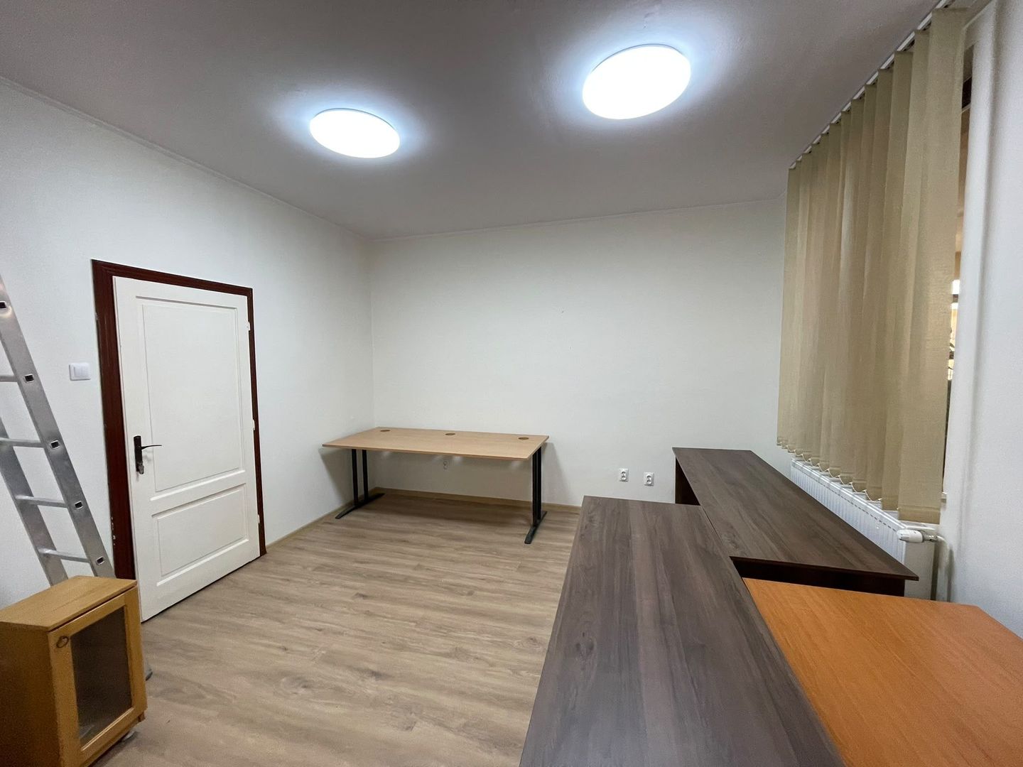 Birou de închiriat,Iosia - Poză 5