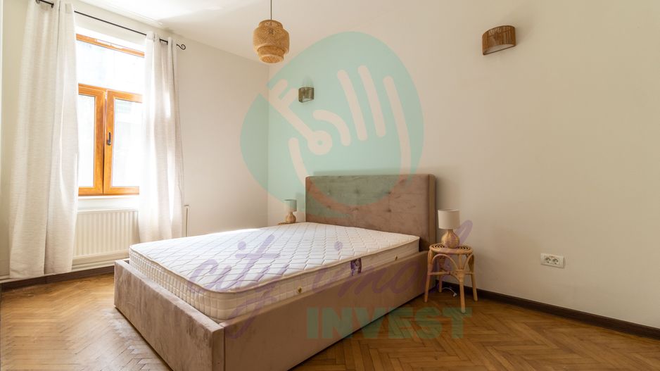 Vila interbelica AIRBNB "la cheie" - Poză 3
