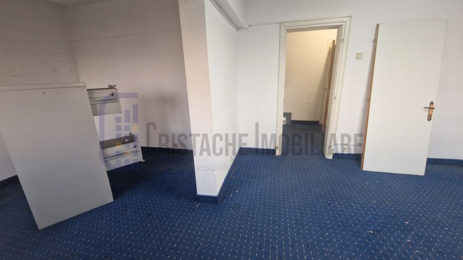 Spatiu comercial-birou. Tineretului, 2 camere decomandat, 67 mp. - Poză 3