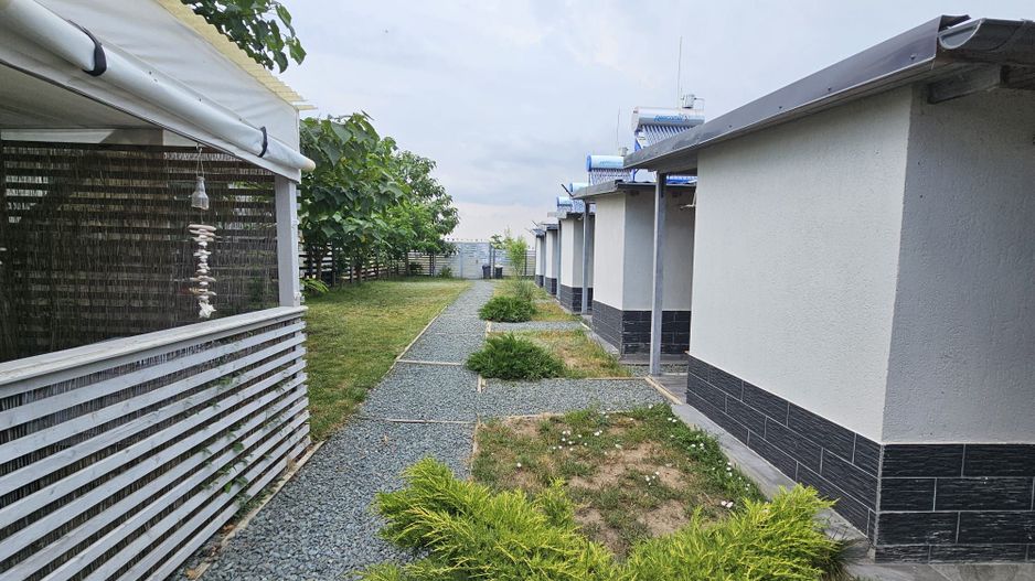 Complex de 7 bungalouri de vanzare în Corbu la 300 m distanta de mare - Poză 2