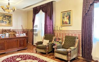Casa singura in curte ultracentral in Oradea - Poză 7