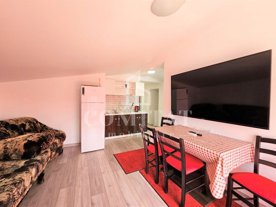 OPORTUNITATE | Apartament cu 7 Camere | 3 Niveluri | 200mp | Borhanci - Poză 9