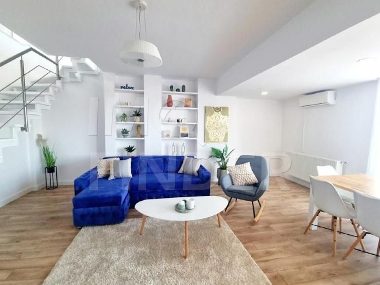 Penthouse pe 2 nivele, 5 camere, 160 mp,3 bai, 75 mp terase cu panorama superba! - Poză 12