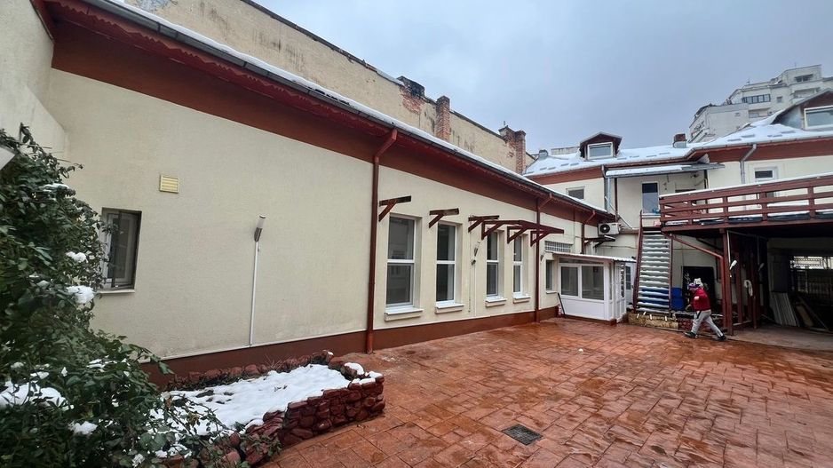 Rond Alba Iulia, Decebal, Bucuresti - Poză 2