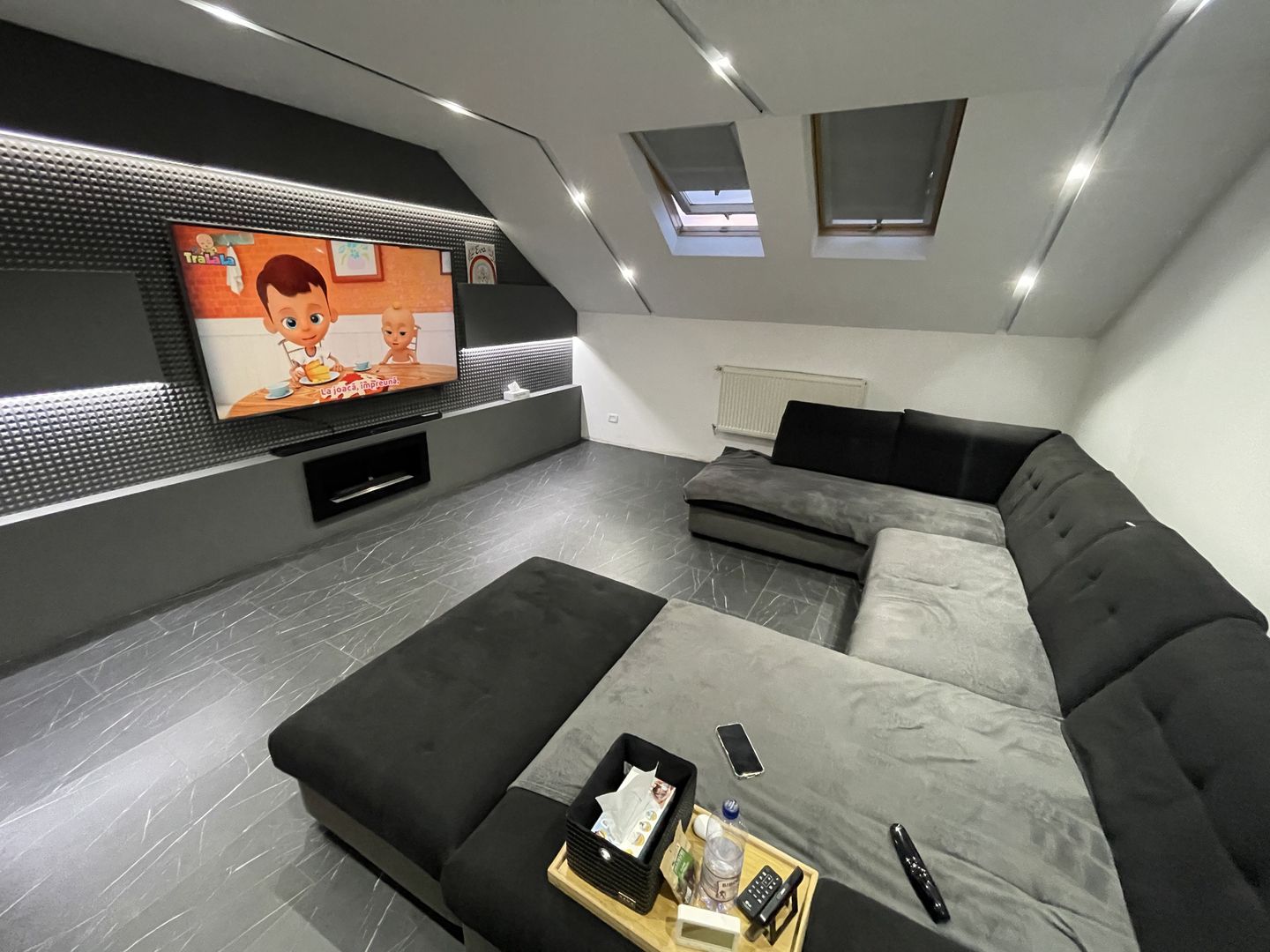 Casa S+P+E+M | 605 mp utili | 10 camere | 3 bucatarii | 4 bai | 3 terase | Garaj - Poză 6