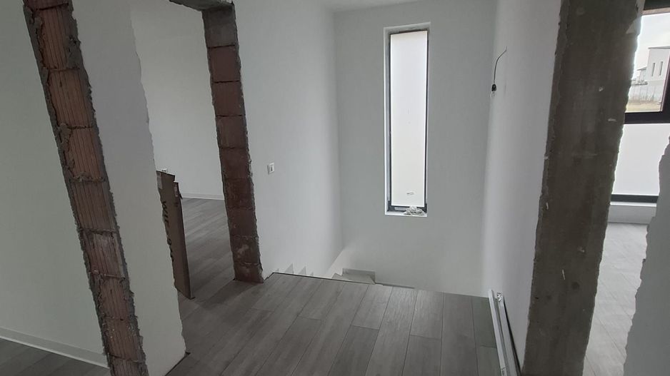 Casa 4 camere Comuna Berceni / Primaverii - Poză 9