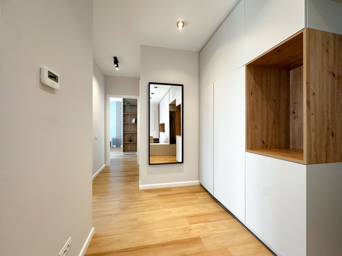 Chirie I Apartament 3 camere I Iancu Nicolae I Boxa & Spa & Gym & 2P - Poză 10