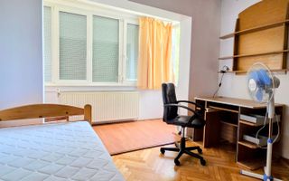 Apartament 3 camere, 2 bai, balcon, zona UMF - Poză 6