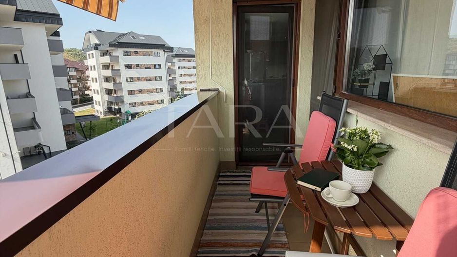 Apartament modern, spațios cu 3 camere, 2 locuri de parcare. - Poză 8