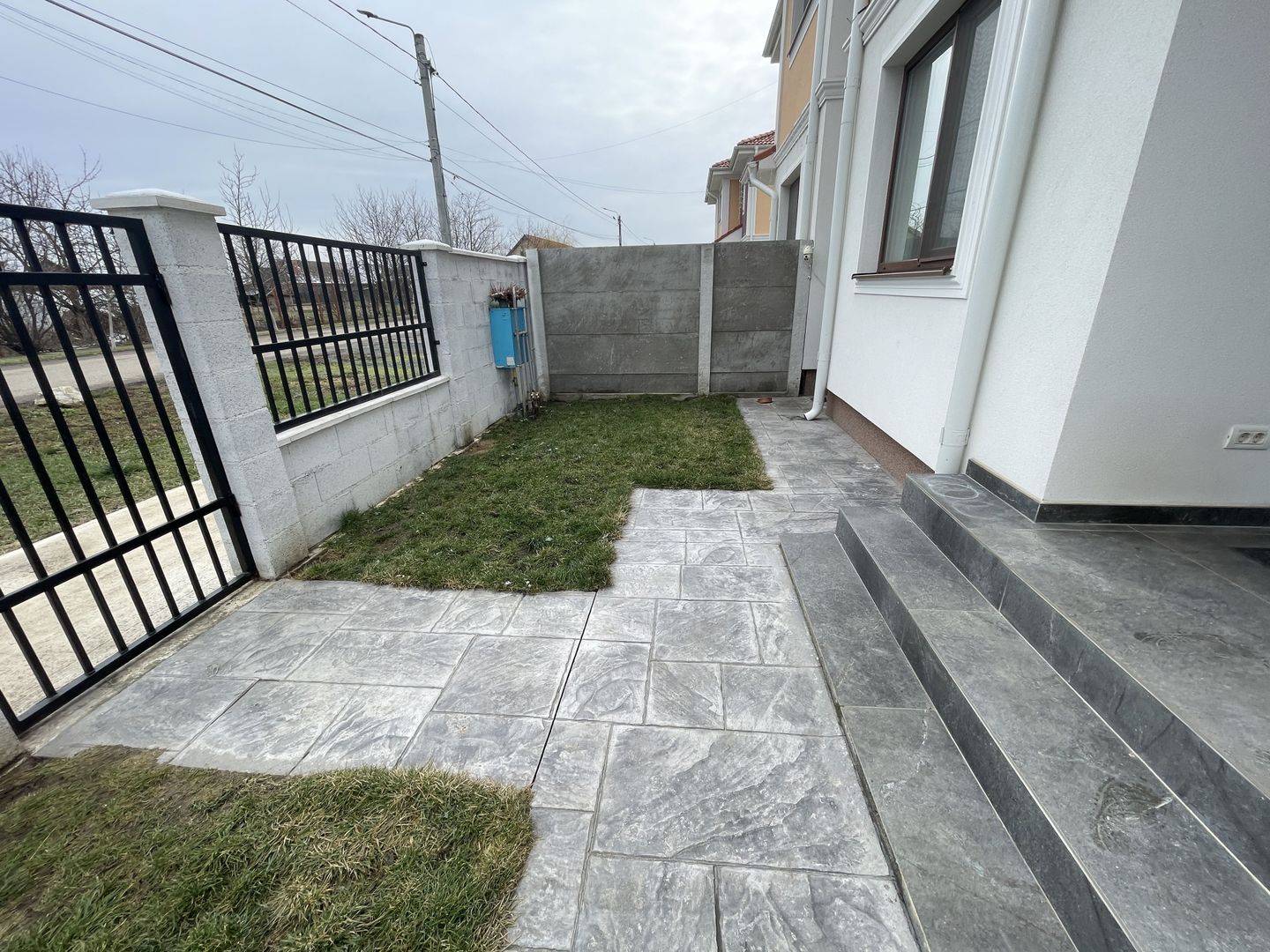Duplex P+1E -unități separate prin cameră tehnica - Poză 24