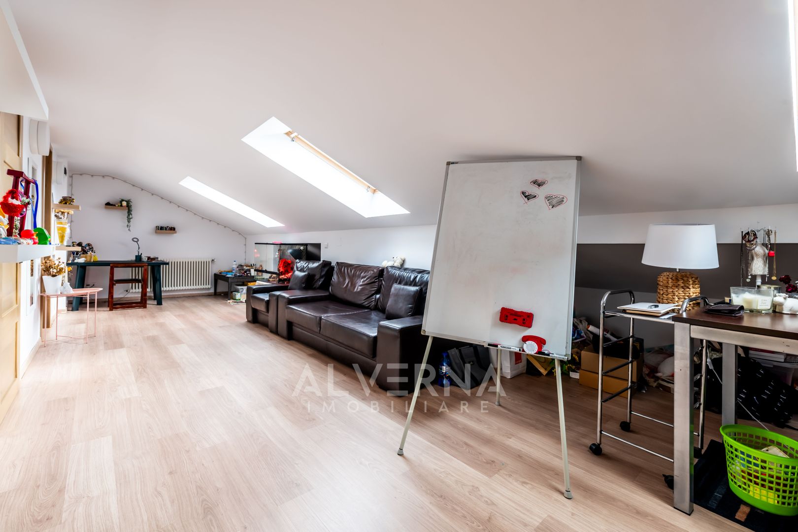 Casa individuala 268mp | 4 dormitoare + studio | 1100mp teren | Faget - Poză 29