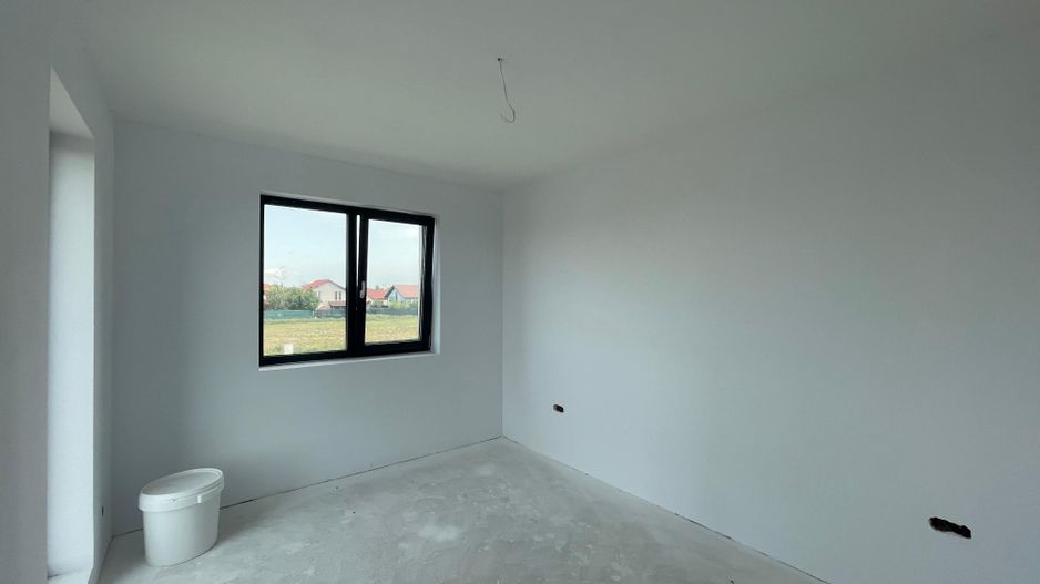 Duplex - 4 dormitoare- 116mp utili - 144.900€- Urseni - Poză 10