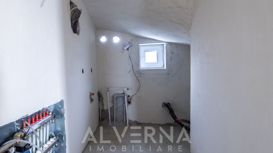 Casa individuala P+1 | 5 camere | 3 bai | 540mp teren | Chinteni - Poză 15