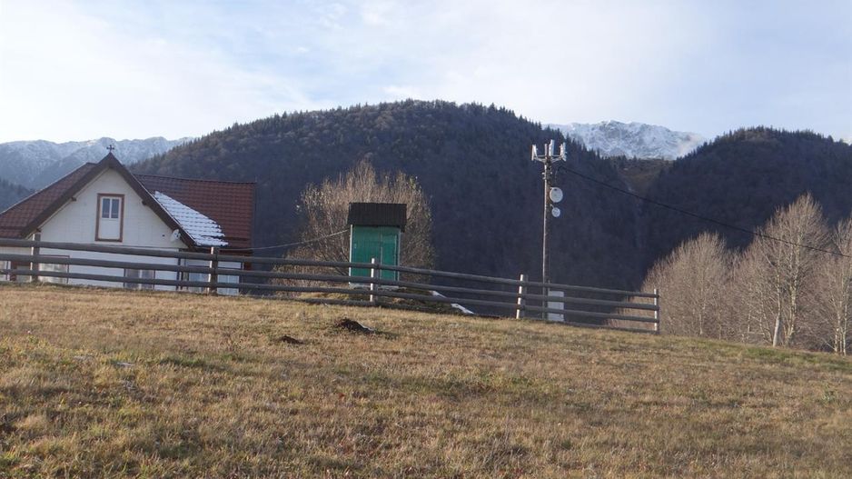 In locatia de basm: - Pestera, Moieciu, Brasov, utilitati, accesibilitate - Poză 17