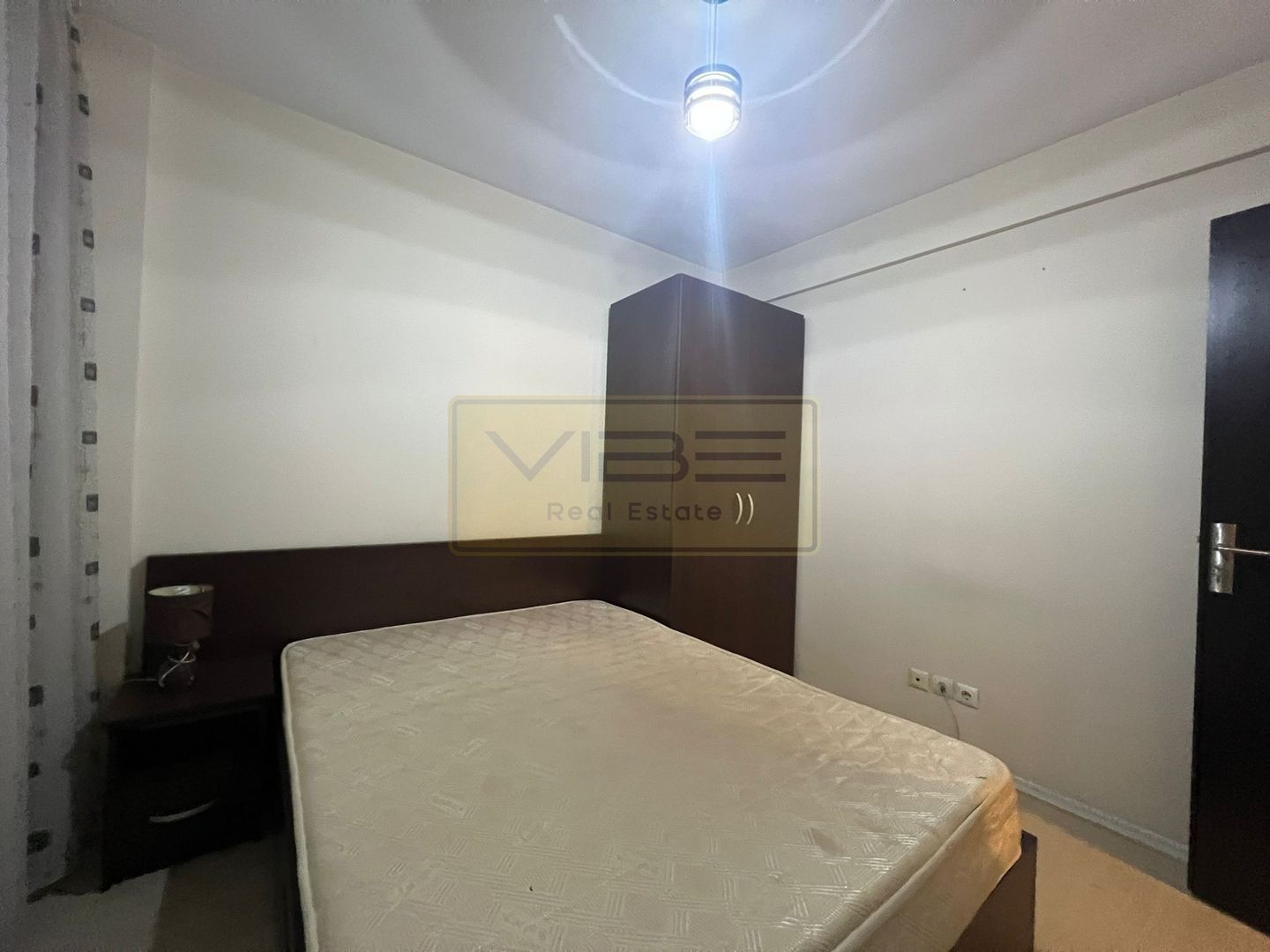 Apartament 2 camere open-space Podu Ros - Poză 9