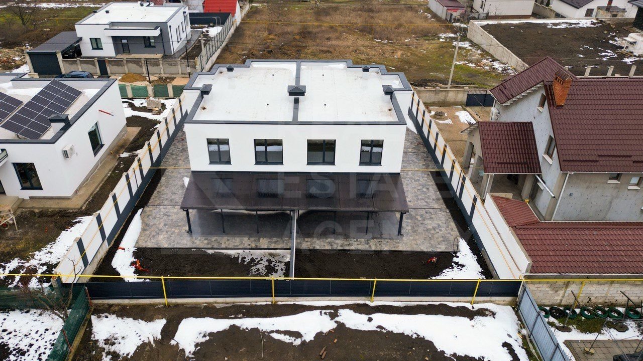 Vânzare, duplex, 3 nivele, str. Frasinilor, Ialoveni. - Poză 40