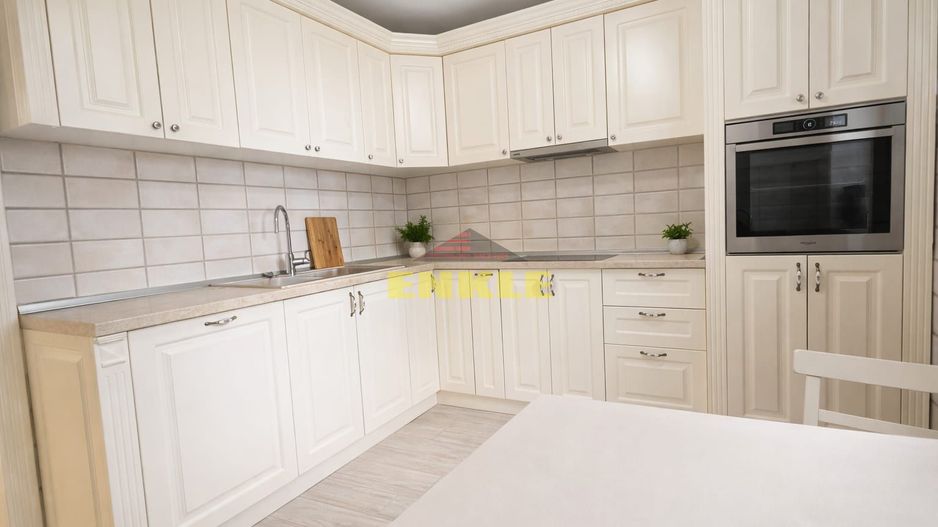 Apartament 4 camere DECOMANDAT – Ultracentral, Bd. Mihai Eminescu - Poză 5