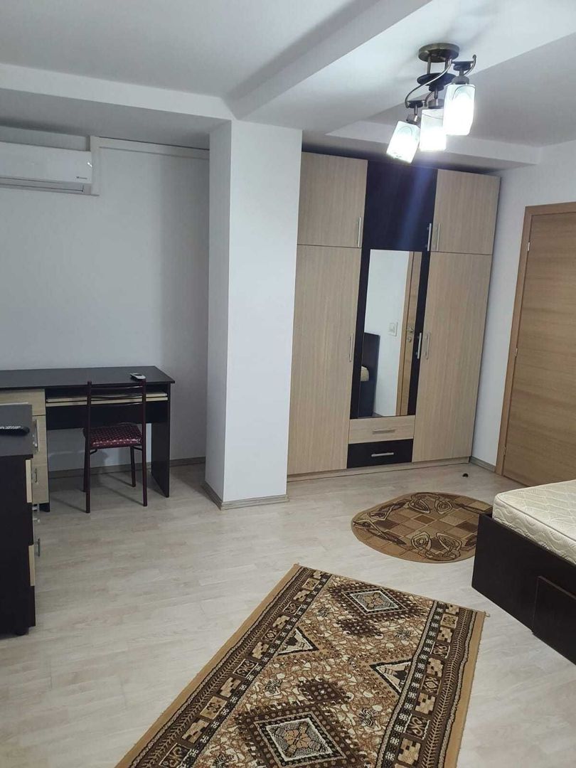 Garsonieră de Închiriat Apărătorii Patriei - Poză 3