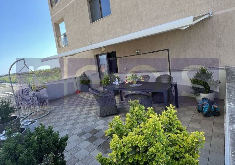 VANZARE APARTAMENT PREMIUM | FINISAJE LUX | 2 LOCURI PARCARE SUBTERAN | TERASA | - Poză 9