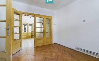 Casă 4 camere, zona centrală în Pâncota - Poză 5