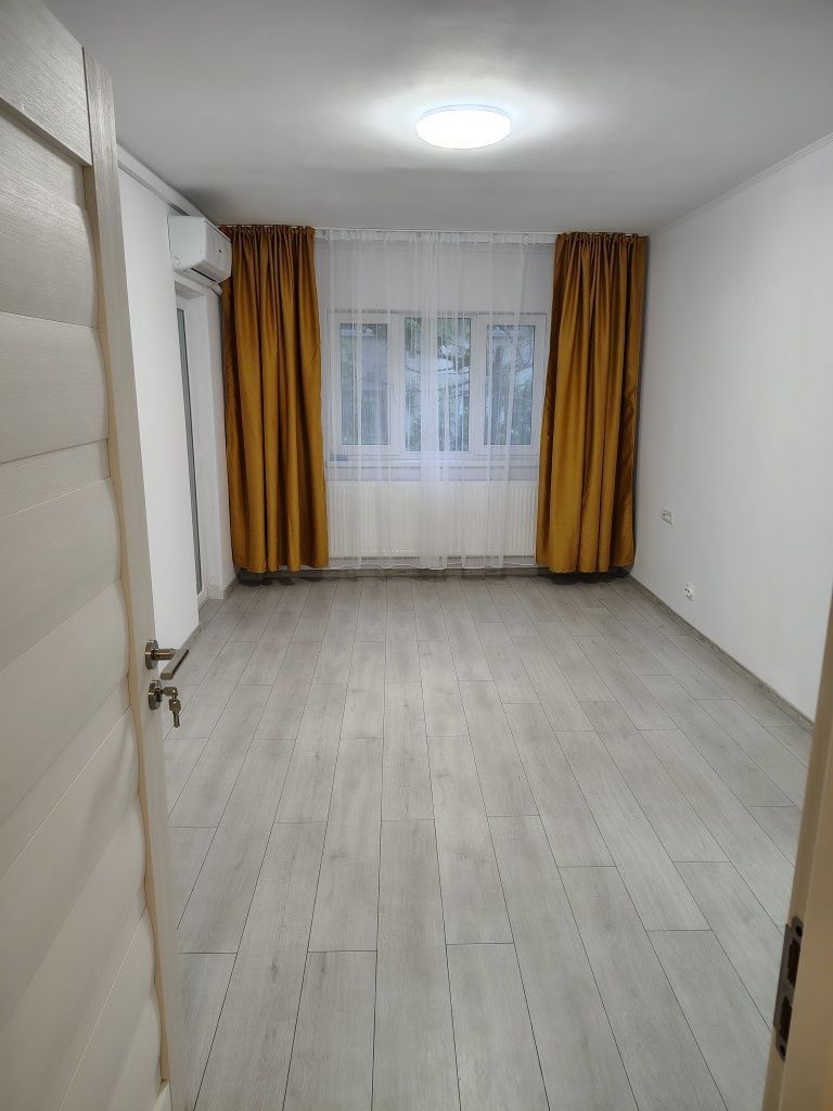 Apartament 2 camere, 63 mp, doua balcoane, et 3 - Poză 1