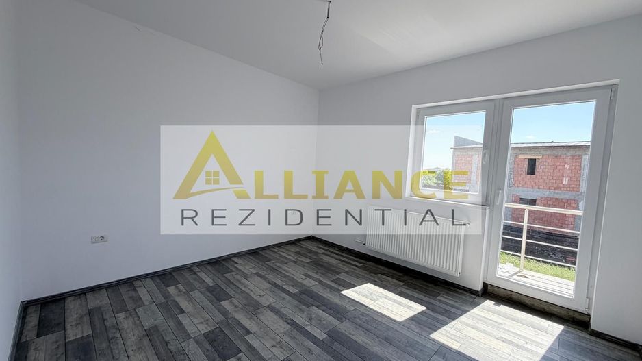 Casa Individuala - 5 camere - 2 bai - 468mp teren - Poză 10