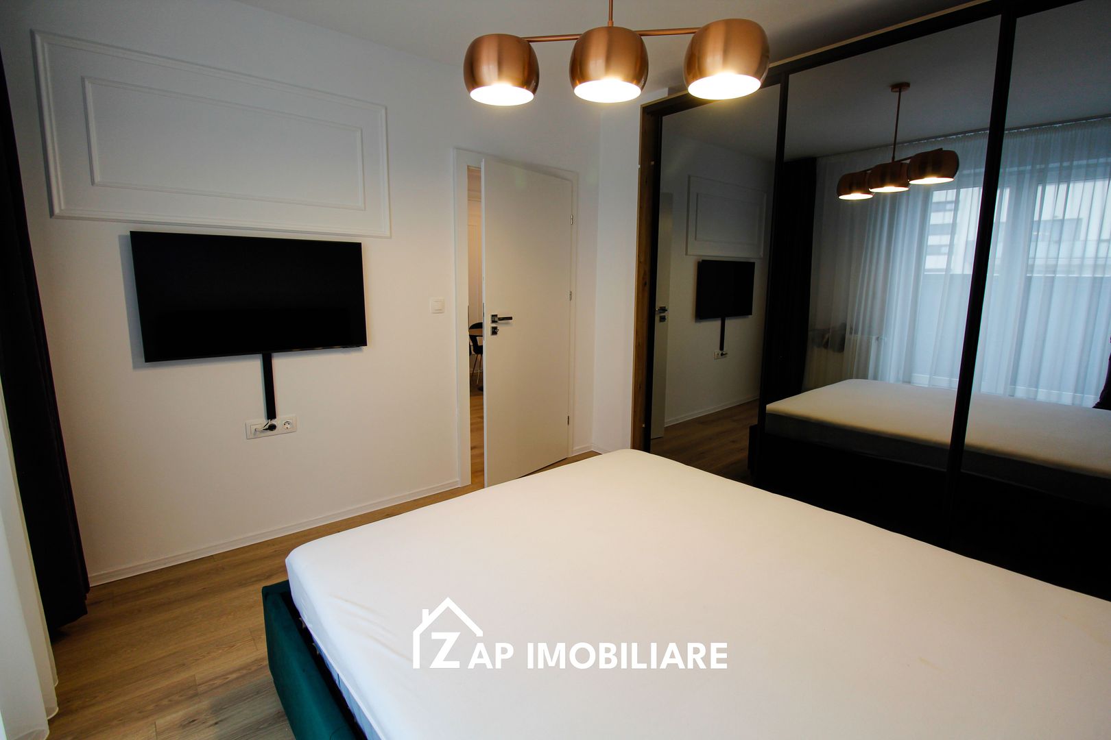 Premium 2 Camere Maurer | Parcare  | Echipat LUX - Poză 7