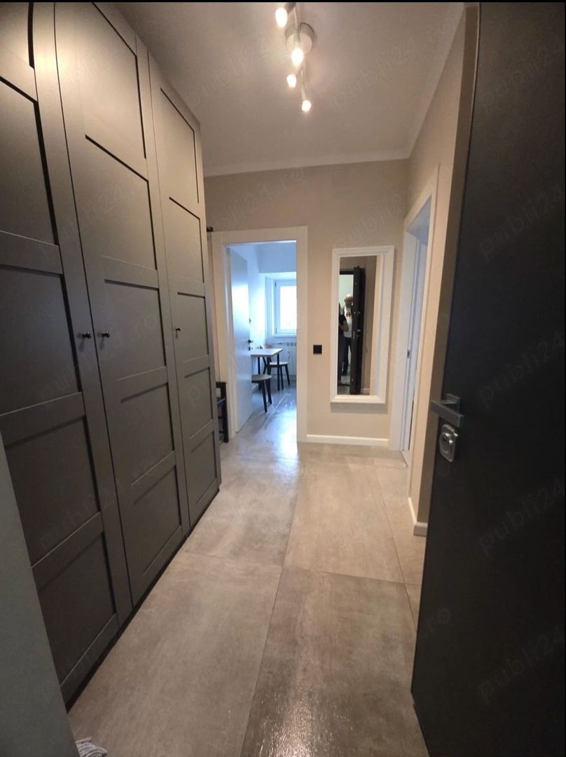 GARSONIERA - NATIUNILE UNITE, BUCATARIE INCHISA, MOBLATA MODERN - Poză 6