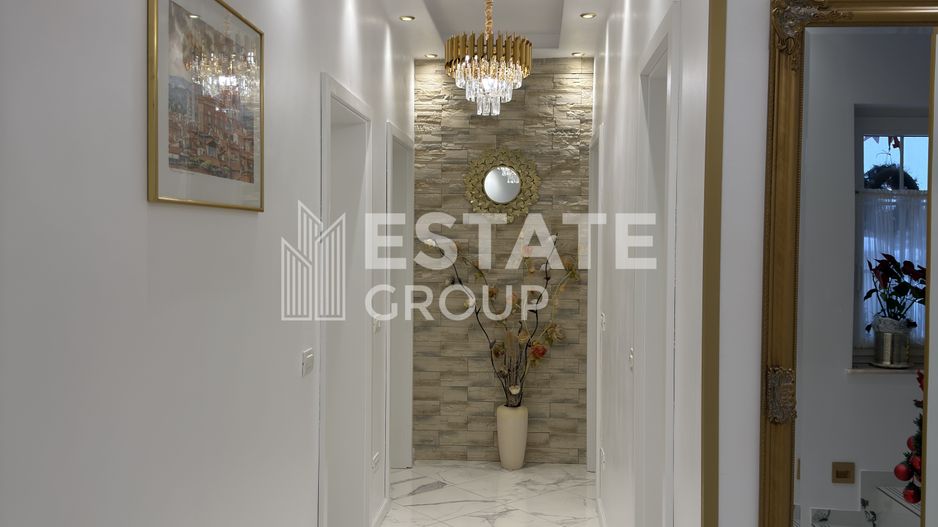 Casa individuala cu 5 camere in Dumbravita - Poză 12