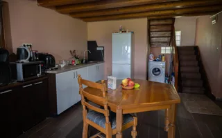 Proprietate Unică în Natură | Teren Mare + Intimitate Totală - Poză 16