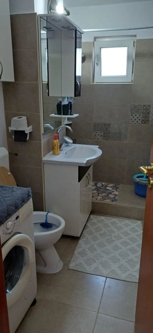 Dambovita | 3 Camere | Bloc Izolat | Centrala Termica. - Poză 7