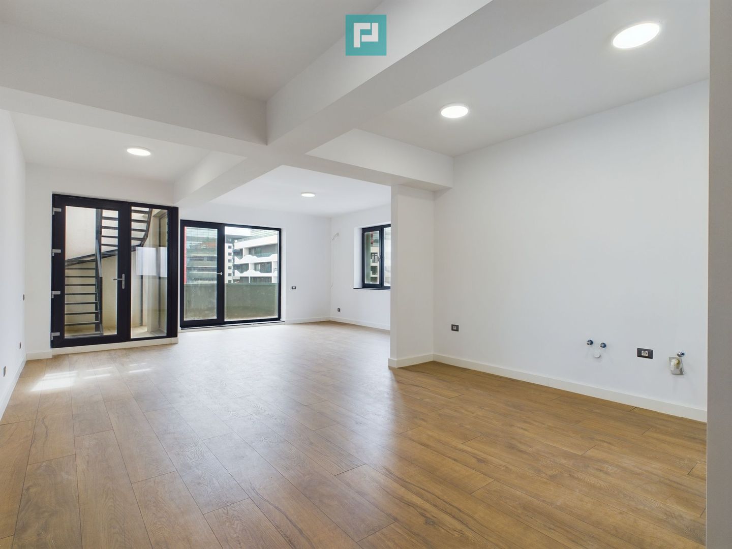 Penthouse Elegant de 4 Camere cu Terasă Panoramică, Bulevardul Pipera - Poză 21