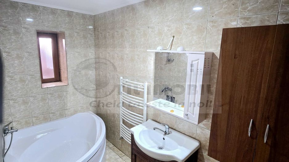 casa de inchiriat in zona Nicolina - Poză 4