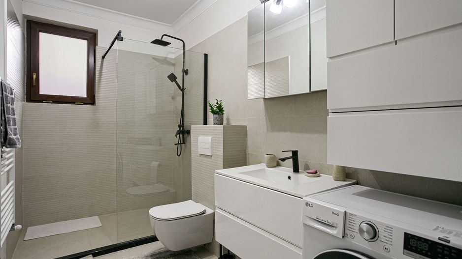 Vilă elegantă de închiriat în Subcetate - Poză 13