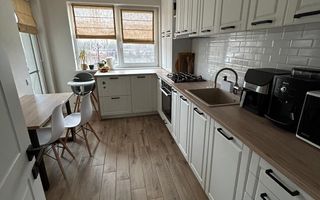 Apartament 3 camere, bloc nou– La intrare in Apahida - Poză 1