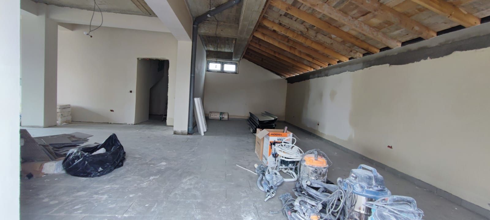 Stradal -Vad Comercial Vitrina - Poză 3