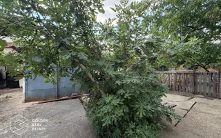 Casa cu doua corpuri de cladire in Gradiste - Poză 16