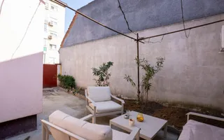 Casa cu 300 mp de teren , acces auto si dublu front in Nufarul - Poză 11