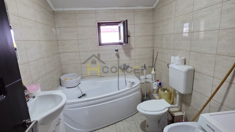 Apartament spatios 3 camere Drumul Fermei Afacere activa - Poză 15