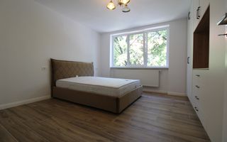 La prima inchiriere; centrala proprie/clima, Politehnica-UVT. - Poză 4